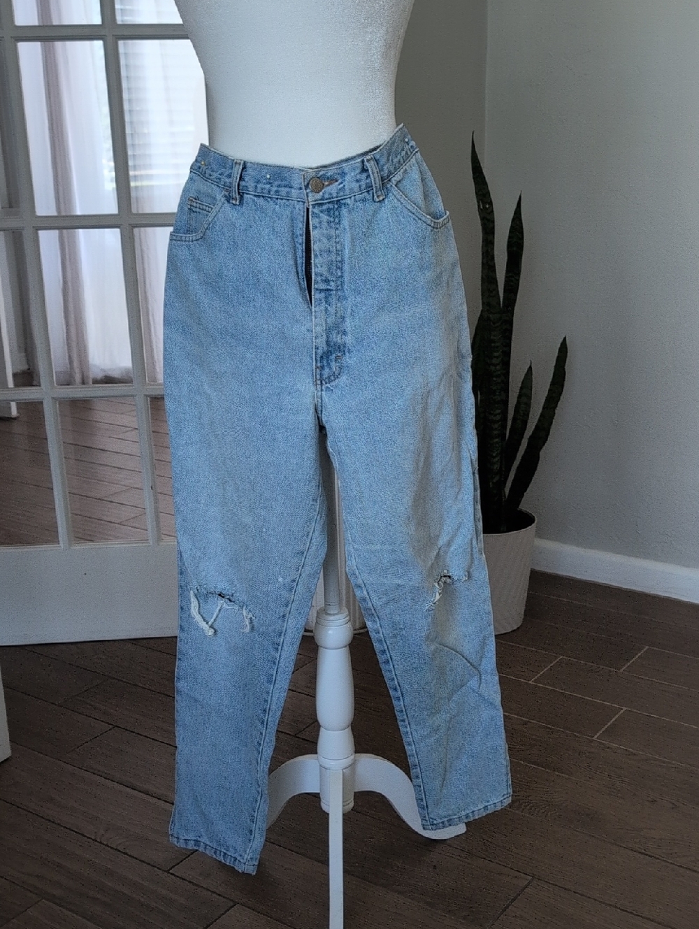 Vintage Bonjour Light Blue Distressed High-Waist Women's Jeans Size 8-10 - Picture 3 of 11